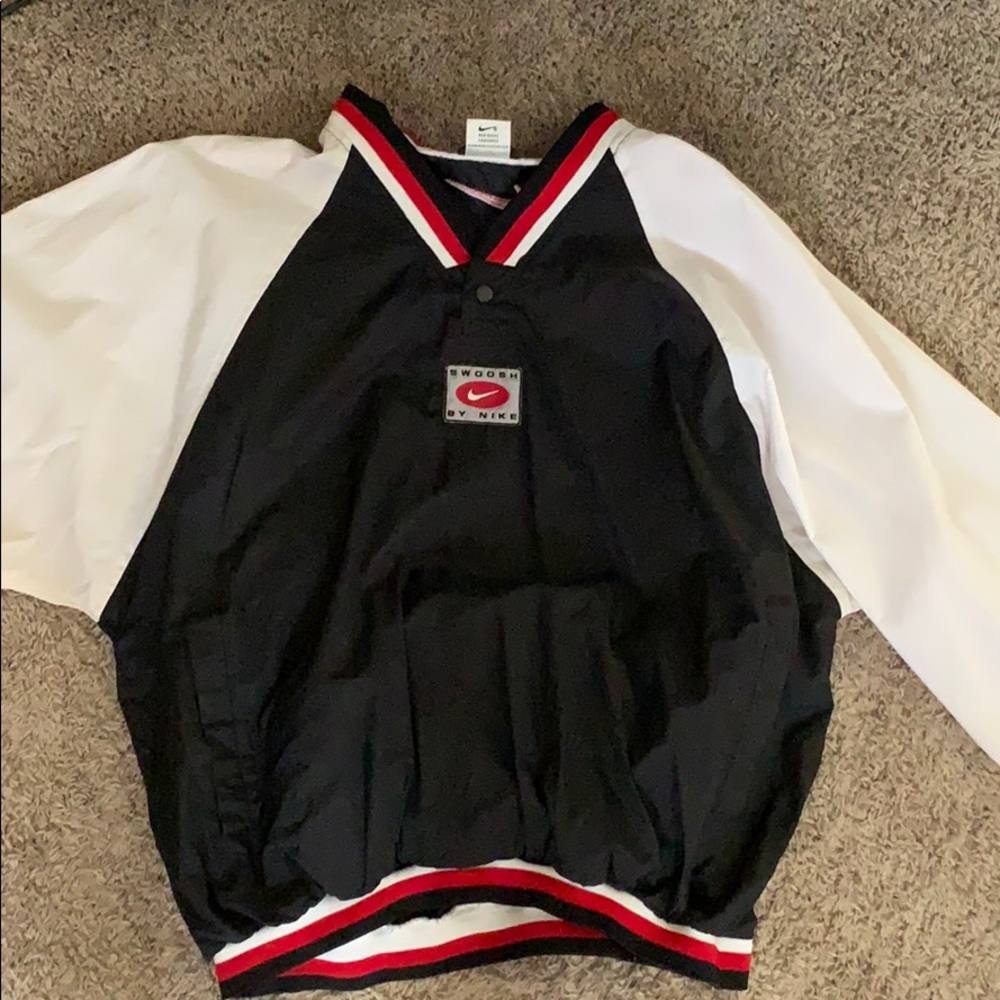 Nike Vintage Pullover Windbreaker!